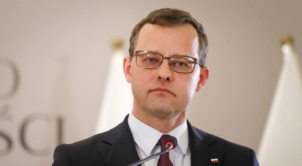 Wiceszef MS o ustawie antyprzemocowej: o dach nad głową będzie się martwił oprawca, a nie ofiara