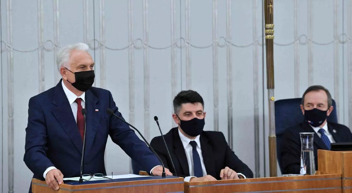 "Kolejny etap to wzrosty zakażeń". Wiceminister zdrowia o wzroście wskaźnika "R"