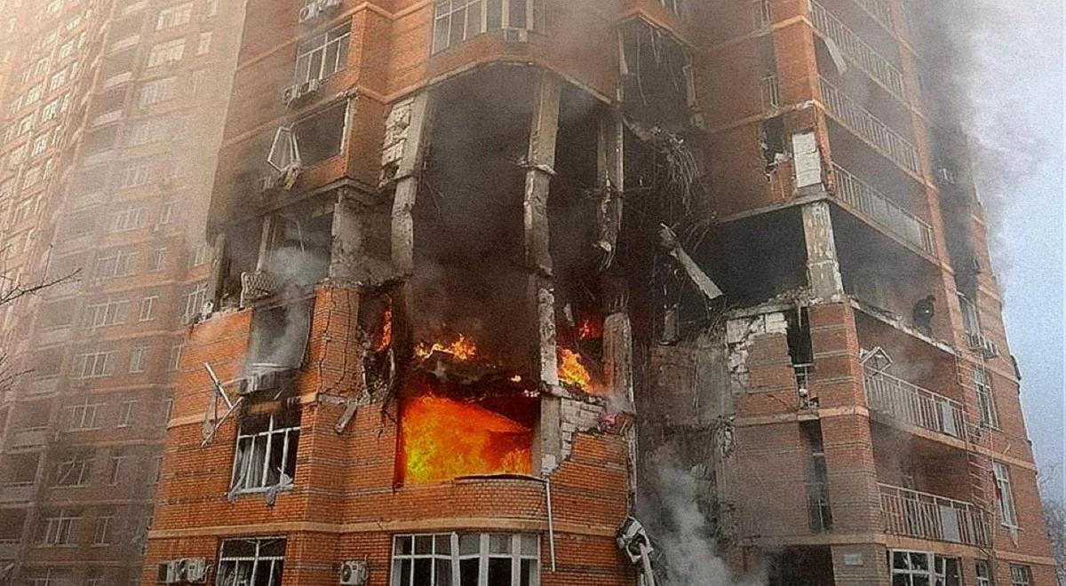 Zmasowany atak rosyjskich dronów. Ukraińska obrona strąciła maszyny w 8 obwodach