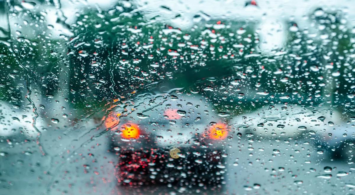 Pochmurno i deszczowo. Sprawdź pogodę na Wszystkich Świętych