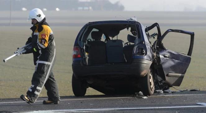 Wypadek pod Środą Wielkopolską. Dwie osoby nie żyją