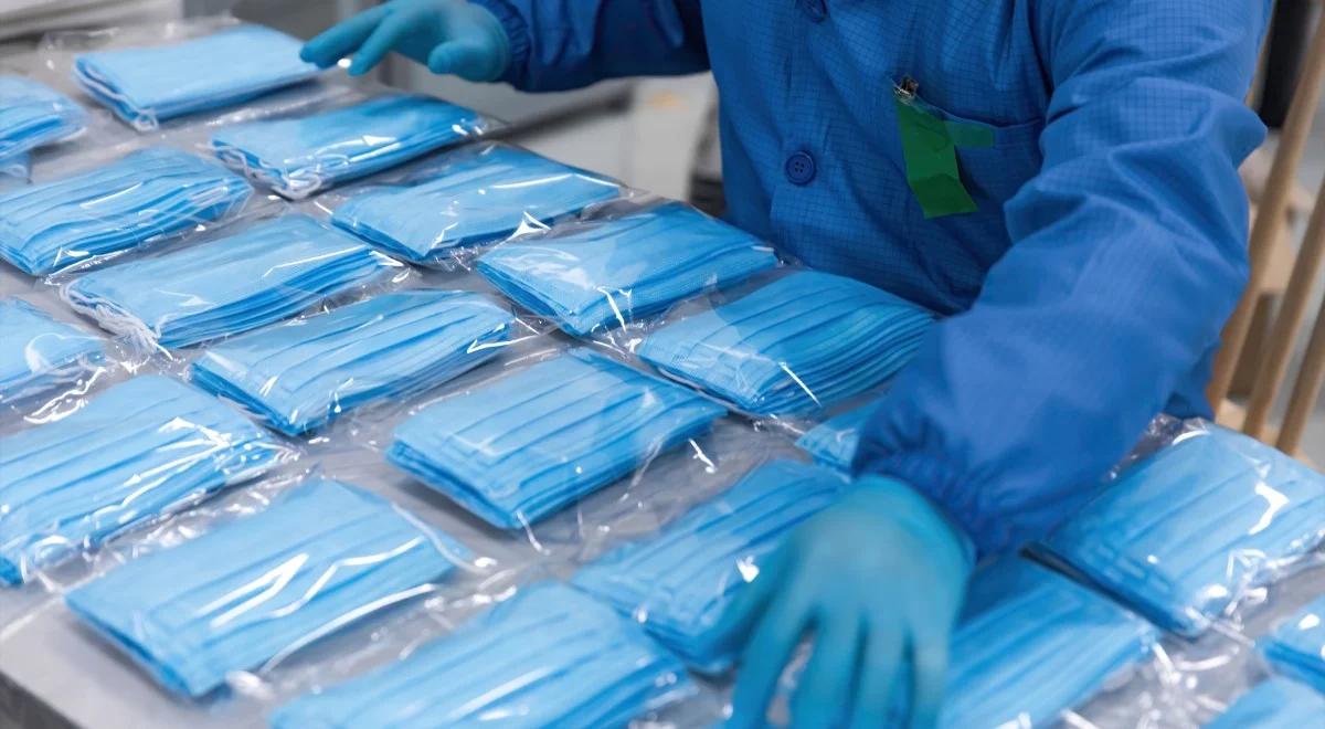 "Nie można wykluczyć ogłoszenia stanu klęski żywiołowej". Publicyści o epidemii koronawirusa