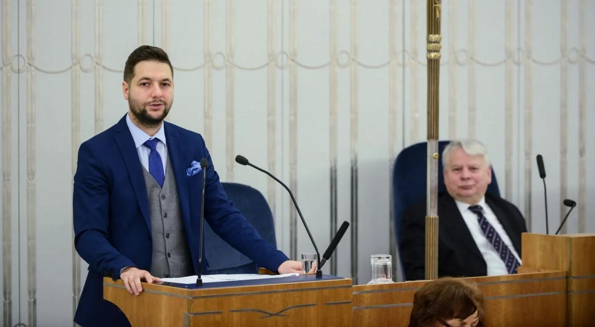 Patryk Jaki: komisji weryfikacyjnej potrzeba więcej narzędzi