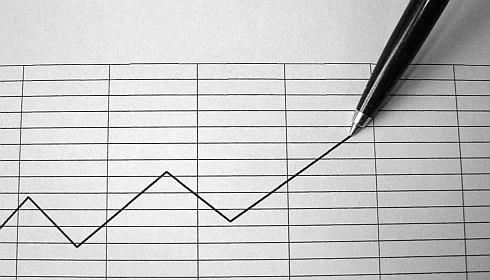 OECD: polskie PKB w tym roku urośnie o 3,9 proc., w 2012 o 3,8 proc. 