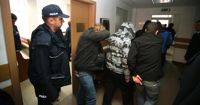 "Działania policji odpowiednie tylko na Placu Konstytucji"