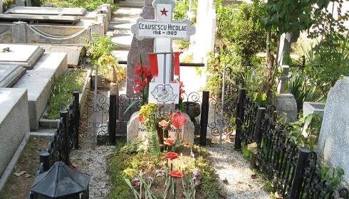 "Musimy ustalić, czy są to oni". Ekshumacja ciała dyktatora