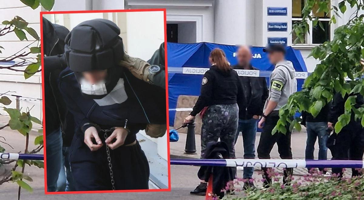 Brutalny atak na UW. Raniony siekierą strażnik wrócił do domu