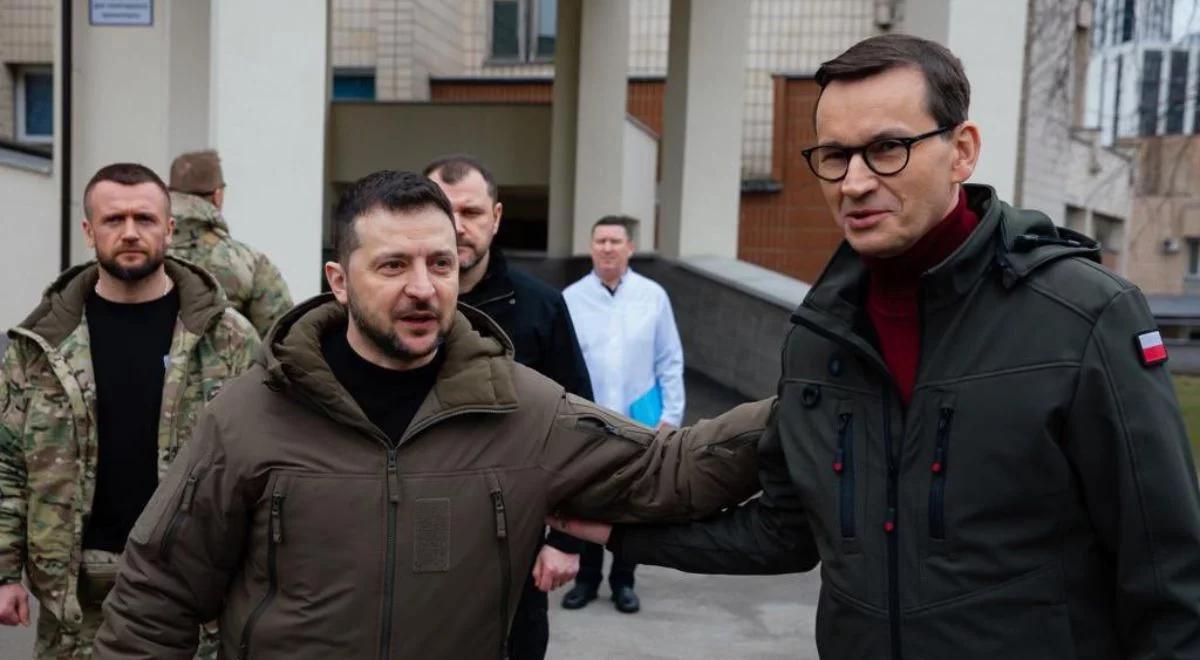 Premier Morawiecki w Kijowie. "Szef rządu pojechał na Ukrainę zawieźć leopardy"