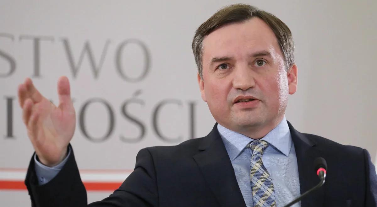 "Fakt, iż ktoś jest sędzią nie znaczy, że jest nadobywatelem". Ziobro o Juszczyszynie