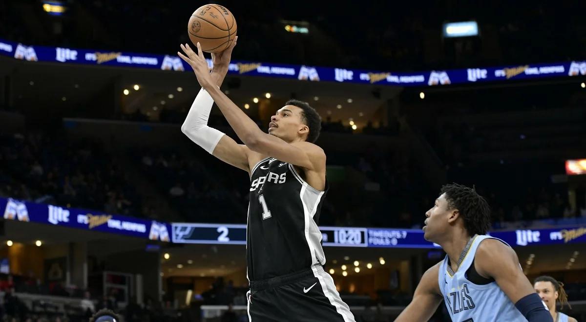 NBA. 20. zwycięstwo San Antonio Spurs. Dwie dogrywki w Miami