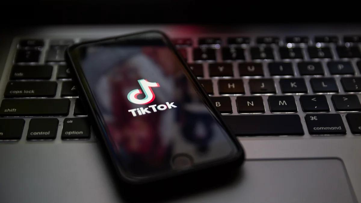 TikTok na cenzurowanym. Rada ds. Cyfryzacji wydała zalecenie. Sprawdź szczegóły