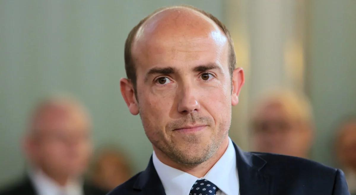 "Pomysł podły, chodzi o podkupienie ludzi z innych opcji politycznych". Reszczyński o pomyśle Budki