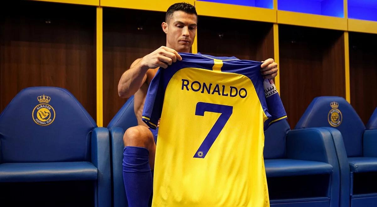 Cristiano Ronaldo poczeka na debiut w Al-Nassr. To kara za dawne grzechy