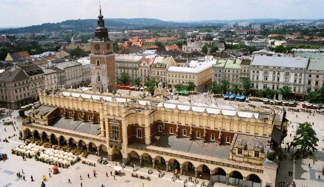 Market w Sukiennicach? Urzędnicy mówią "nie"