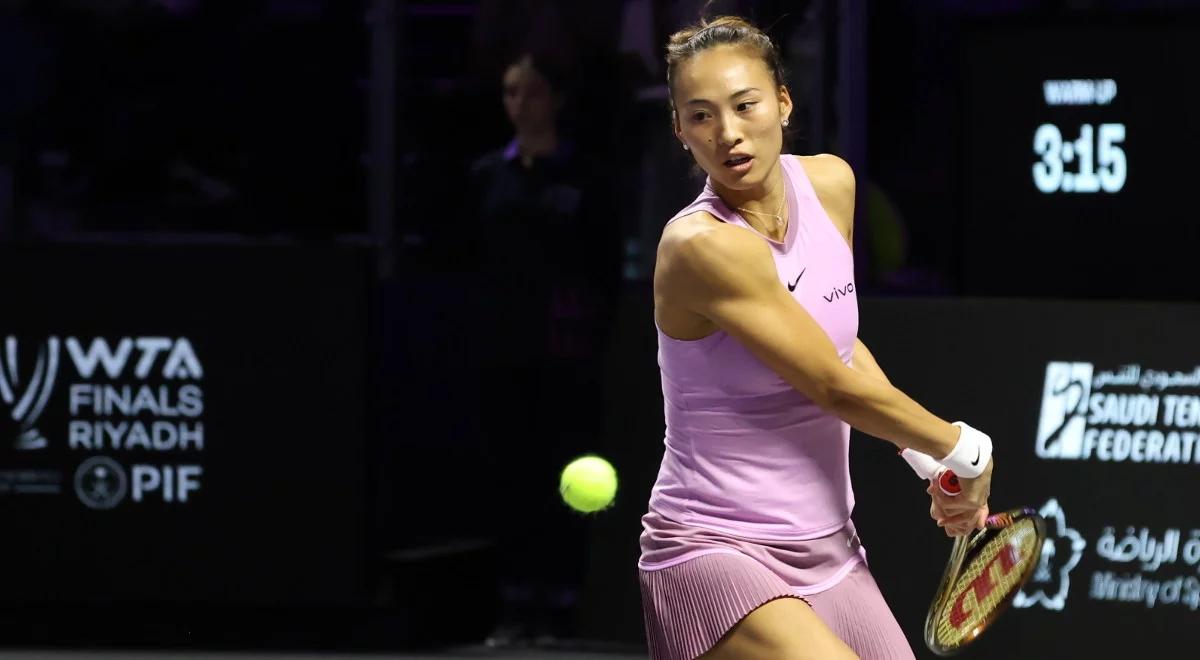 WTA Finals. Trzysetowy bój dla Qinwen Zheng. Rybakina o krok od odpadnięcia z turnieju