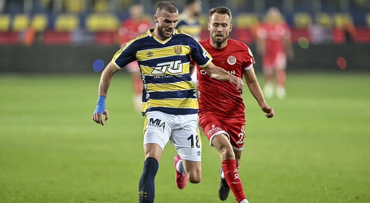 El. Euro 2024: zaskakujące powołanie na baraże? Michał Probierz ma postawić na debiutanta