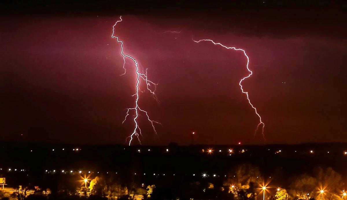 Gwałtowne burze i upały. IMGW wydał ostrzeżenia
