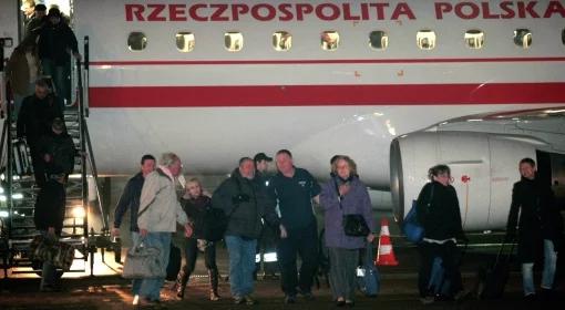 Na Okęciu wylądował samolot z Polakami ewakuowanymi z Libii