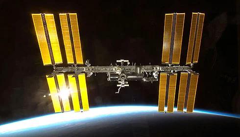 Kosmiczne święta. Astronauci już ubrali choinkę