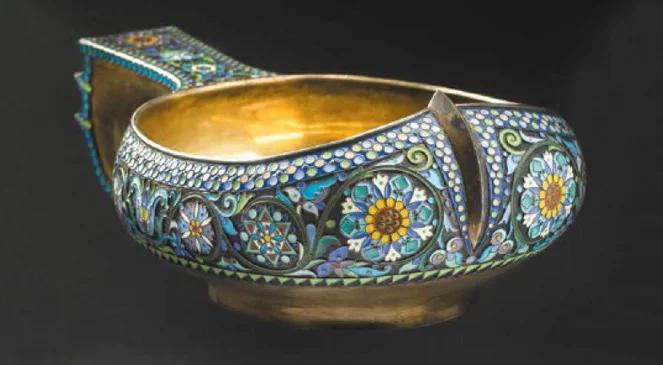 Dzieła Carla Fabergé i braci Graczew w Desa Unicum