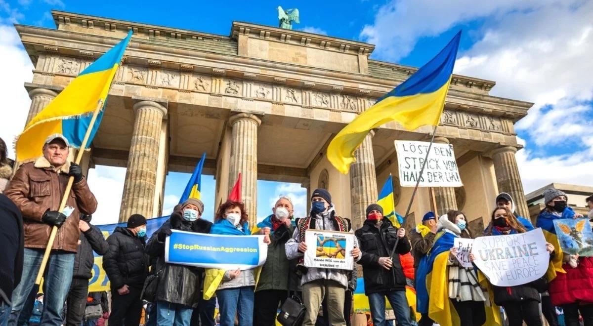 "Wielu nie czuje się tu mile widzianych". Ambasador Ukrainy w Niemczech o uchodźcach