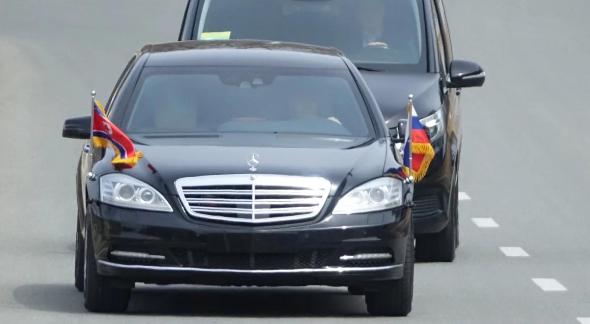 Niemcy: Daimler nie wie, skąd Kim Dzong Un ma jego limuzyny