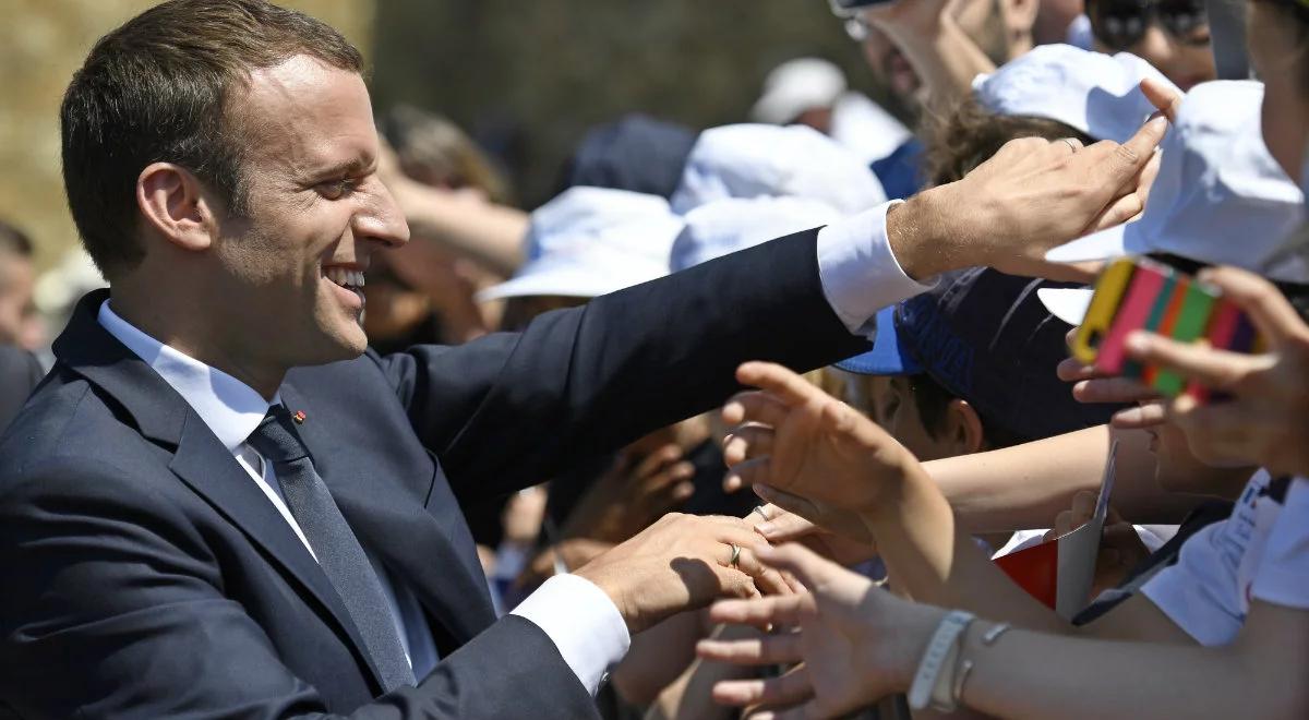 Wybory we Francji. Partia Emmanuela Macrona z bezwzględną większością 
