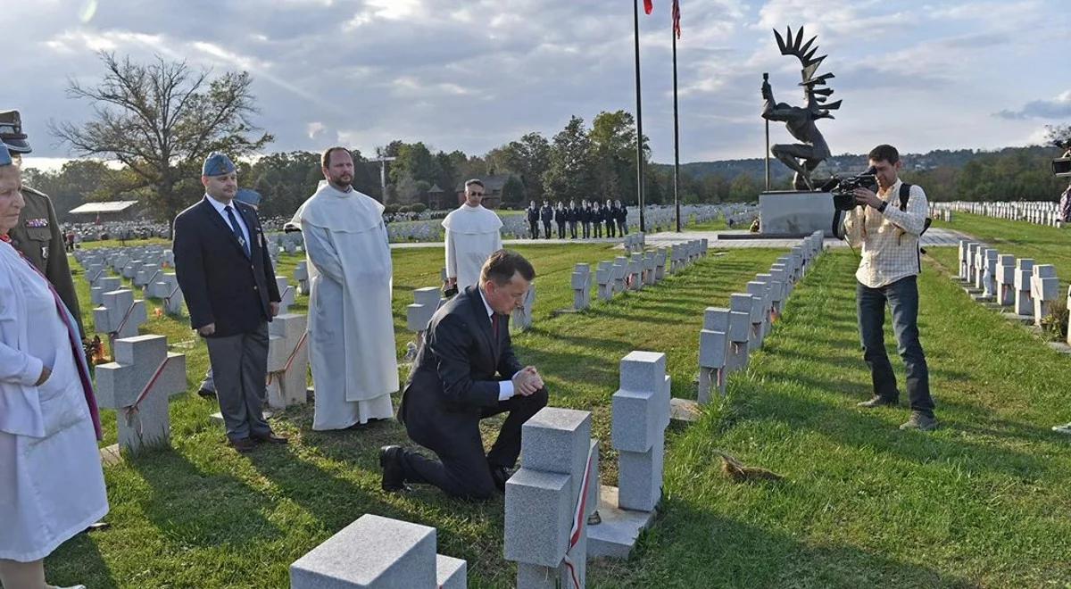 "Miejsce istotne dla naszej historii". Szef MON odwiedził "amerykańską Częstochowę"