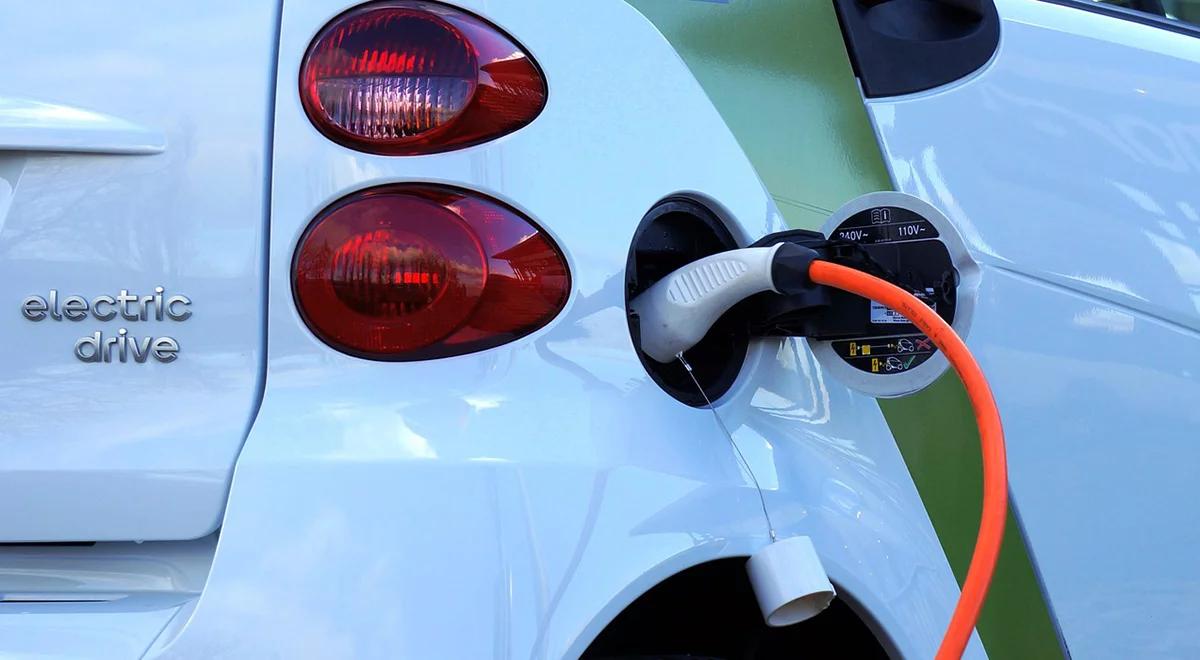 Rządowy program elektromobilności. "Samochód elektryczny to przyszłość"