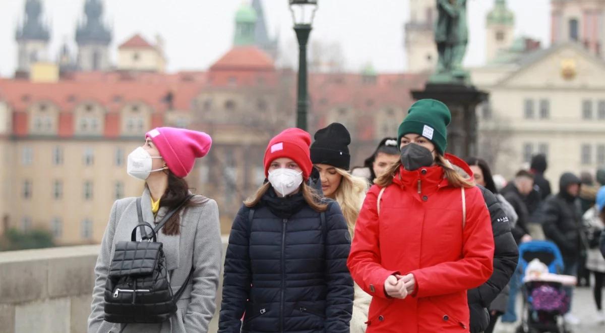 Nowe obostrzenia w Czechach. Premier: stanu wyjątkowego na razie nie będzie