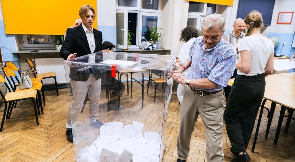 Wybory 2025. Drugi sondaż late poll. Podali nową frekwencję