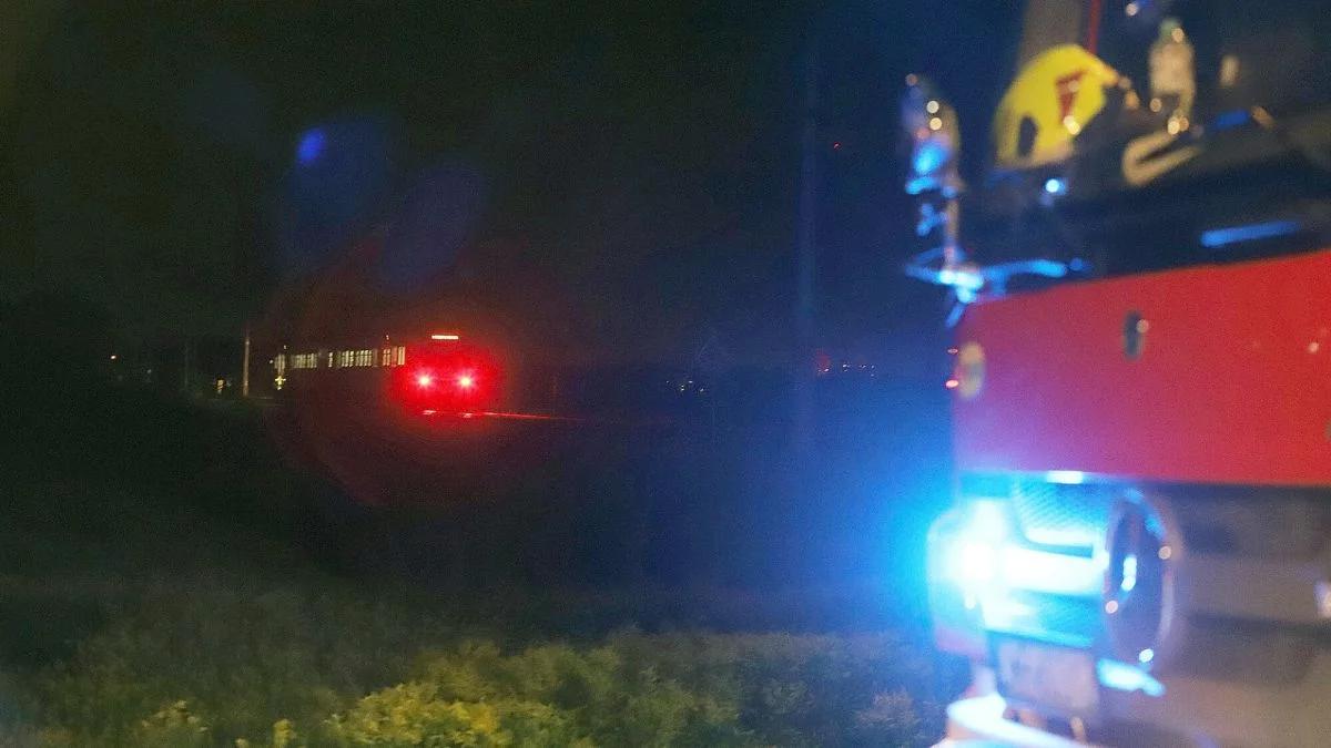Pruszków. Śmiertelne potrącenie, utrudnienia w kursowaniu pociągów