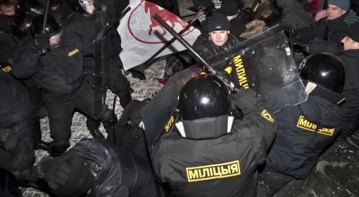 Fala represji na Białorusi nie ustaje: przesłuchania w KGB