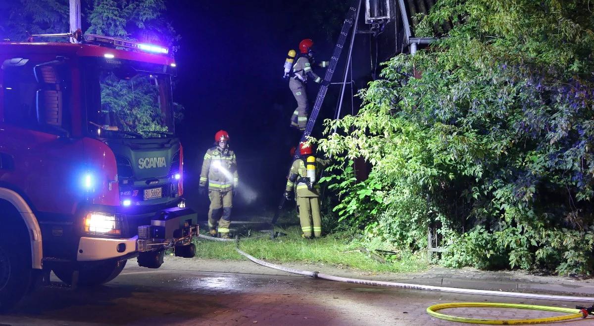 Podtopienia ulic i budynków, połamane drzewa. Skutki nawałnic nad Polską