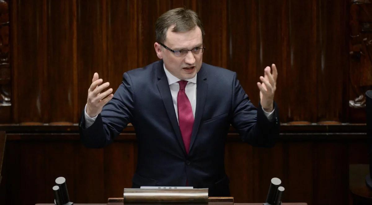 Minister i prokurator w jednym. Opozycja krytykuje, PiS: spełniamy obietnice