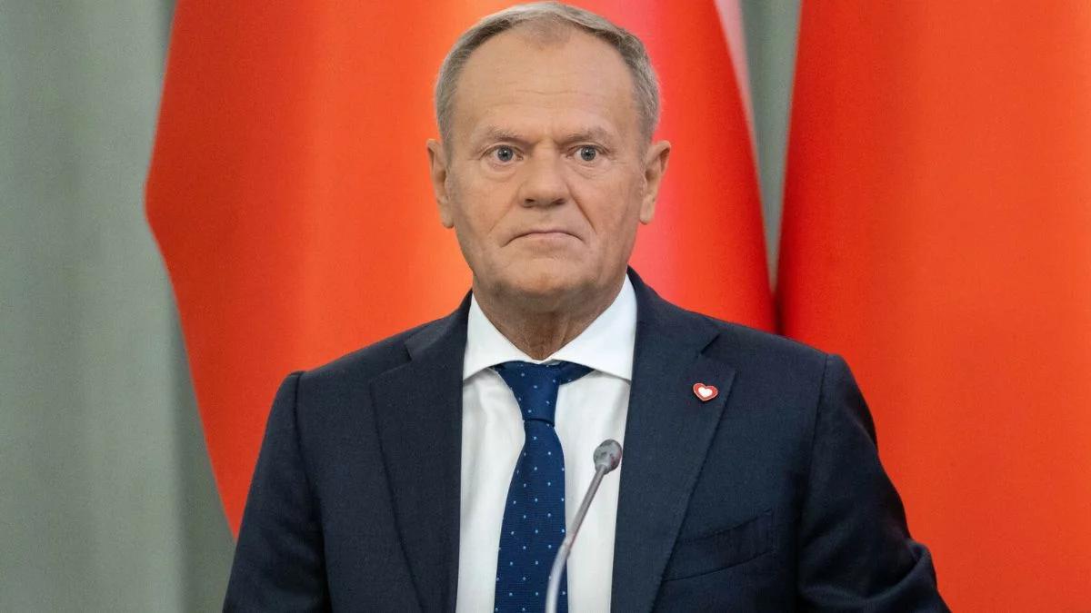Zmiana notowań rządu. Nowy trend w sondażu CBOS