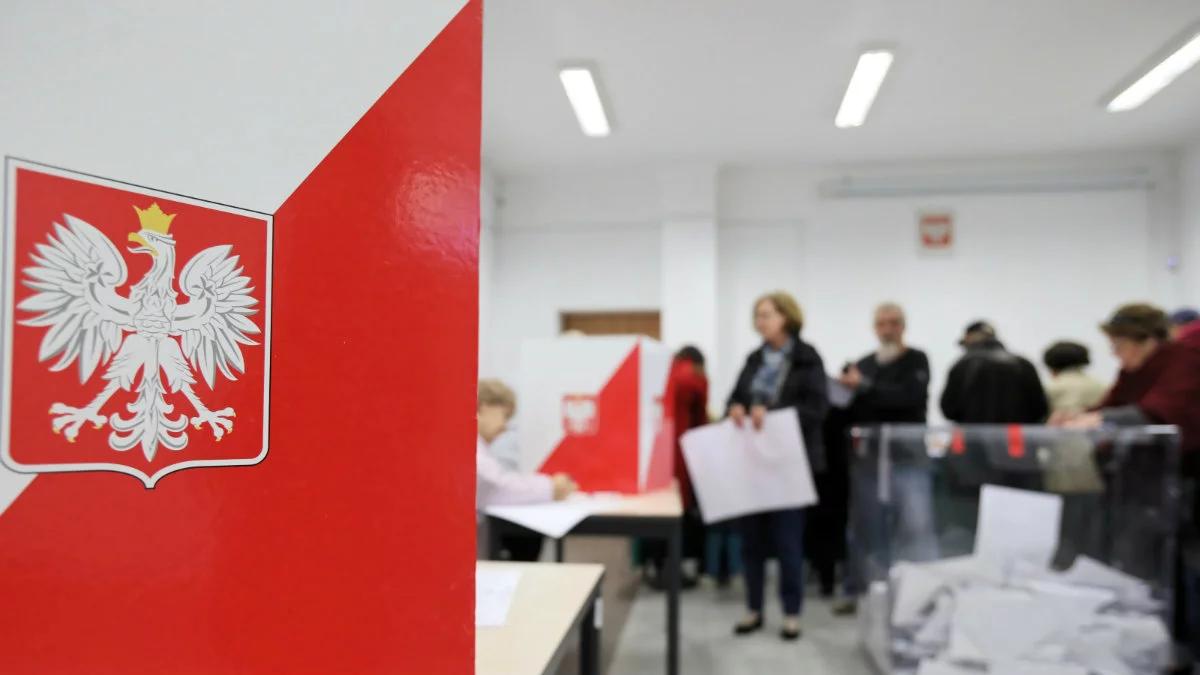 Zmiana układu sił w sejmikach. Nowe dane z komisji wyborczych