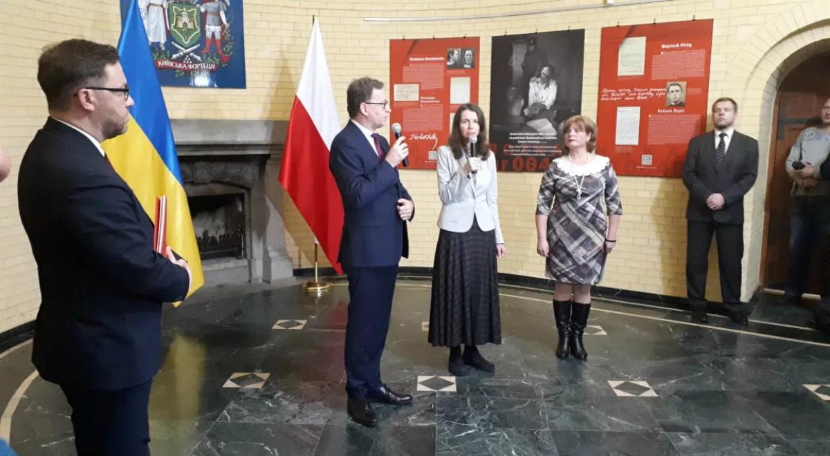Przedstawia zbrodnie NKWD. W Kijowie otwarto wystawę o antypolskiej operacji