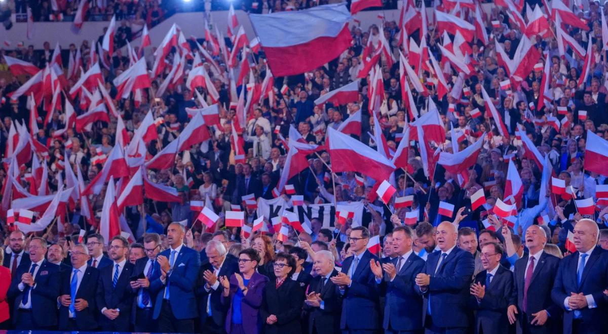 "Walczymy o przyszłość naszego narodu". Macierewicz o konwencji PiS