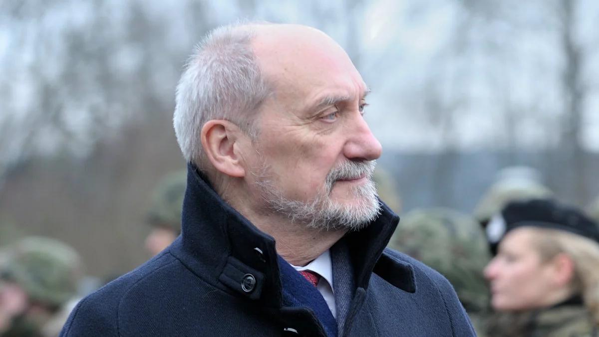 Antoni Macierewicz: hańba dla wszystkich wojskowych dowódców, urzędników i polityków