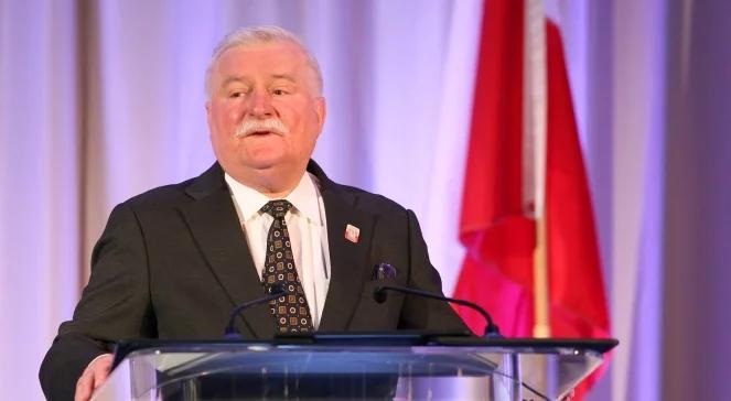 Lech Wałęsa z nagrodą od Biblioteki Prezydenckiej