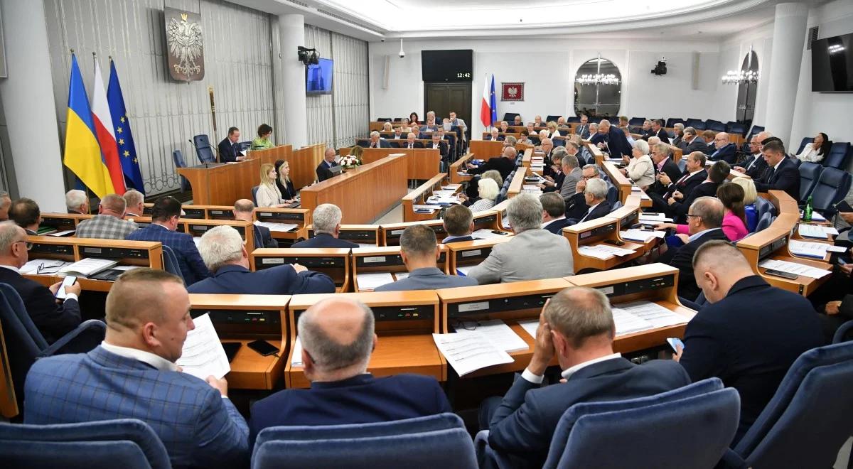 Senat przyjął ustawę o 800+. Projekt przeszedł bez poprawek