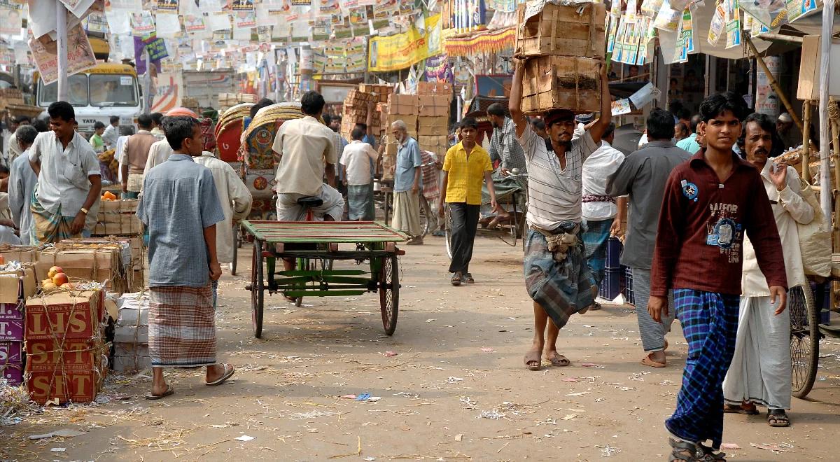 Bangladesz: denga zaatakowała wyjątkowo wcześnie. WHO wini klimat i wskazuje na "zagrożenie pandemiczne"