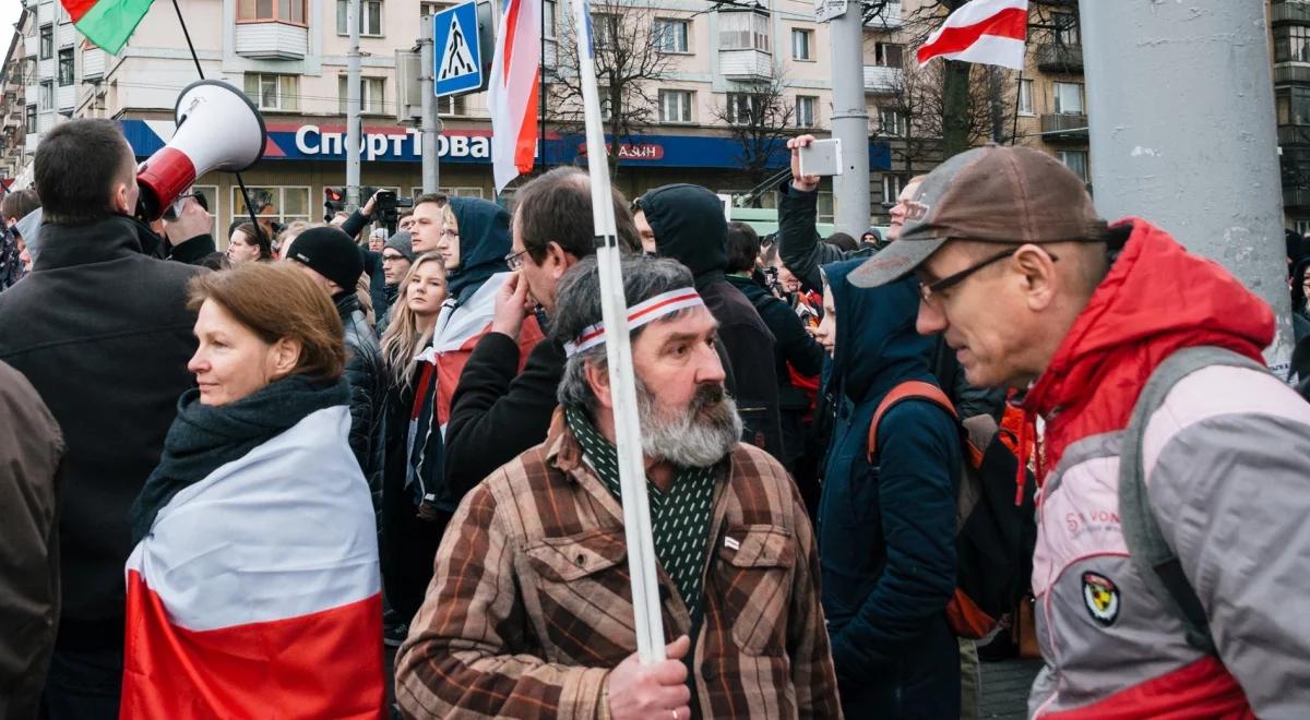 MSZ zaniepokojone aresztowaniami działaczy i dziennikarzyna Białorusi