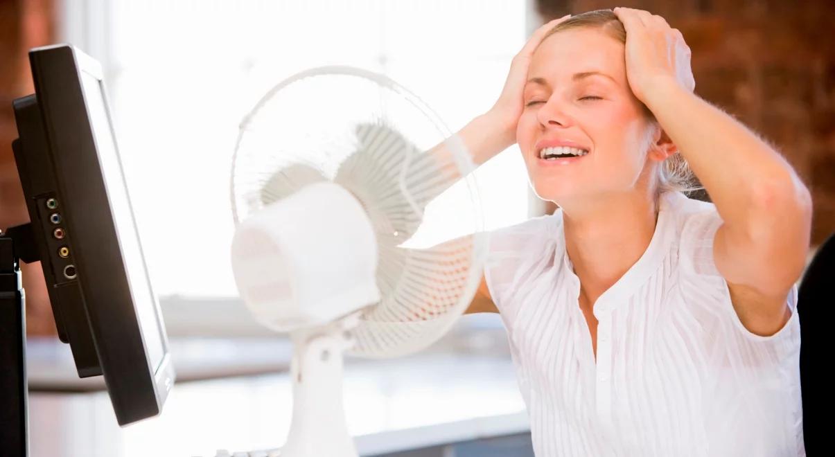 Praca podczas upałów. Do czego masz prawo? 