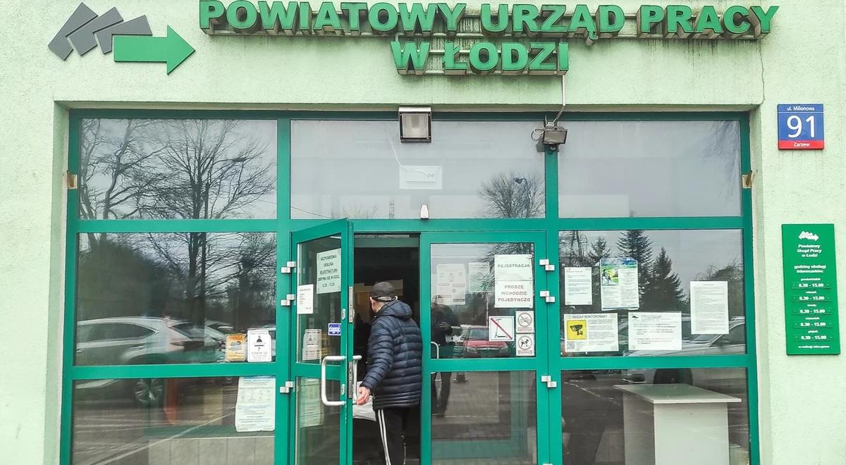 Coraz trudniej o pracę. Szczególnie młodym i osobom po 50-tce
