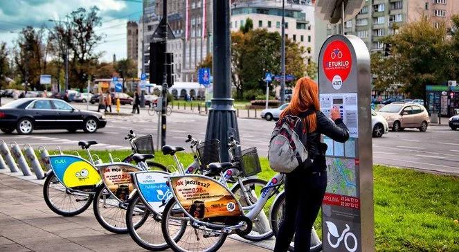 Warszawa szykuje miejską wypożyczalnię aut. Złotówka za minutę jazdy?