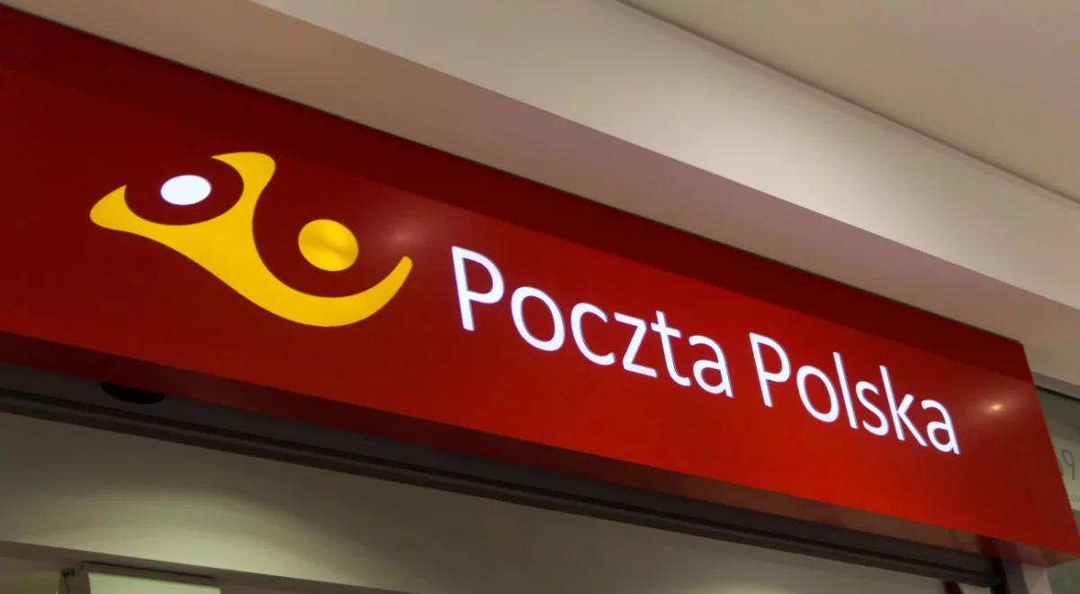 Poczta Polska dostarczy emerytury i renty jeszcze przed świętami. Wspólne działanie z ZUS-em