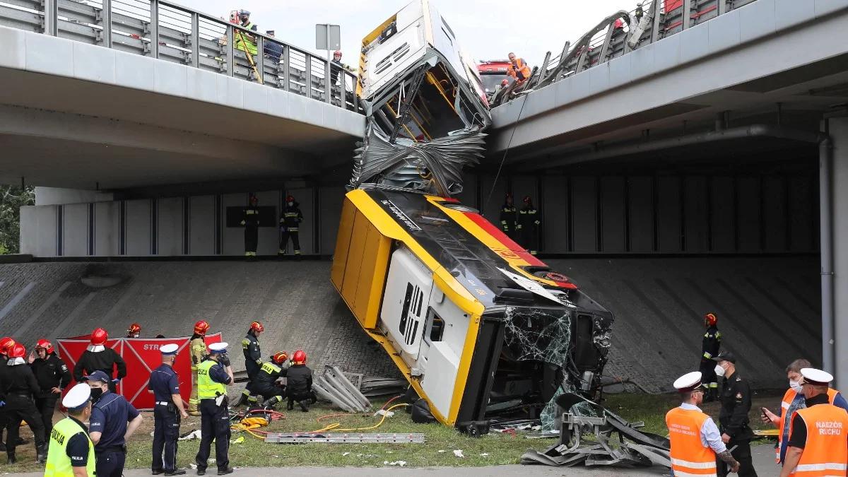 Wraca sprawa wypadku autobusu w Warszawie. Kierowcy grozi długa odsiadka
