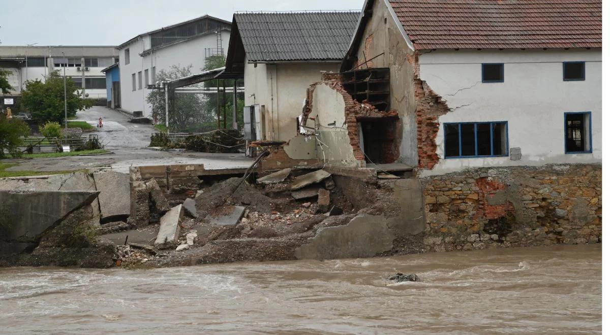 Dramatyczna sytuacja w Słowenii. Niektóre tereny są całkowicie odcięte od świata